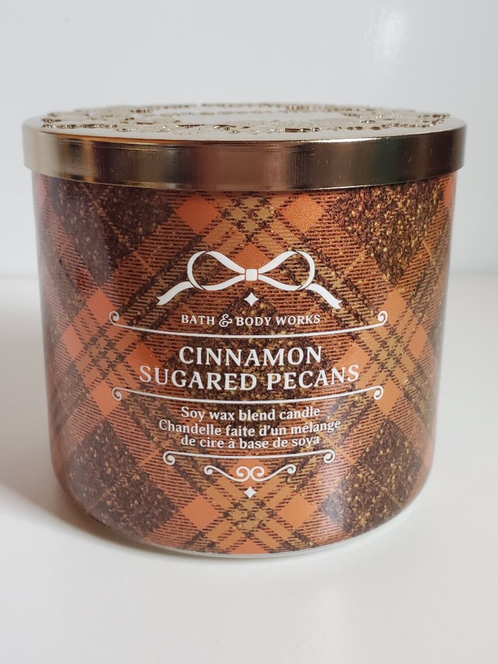 BATH & BODY WORKS Cinnamon Sugared Pecans 3 Wick Candle Soy Wax Blend 14.5oz